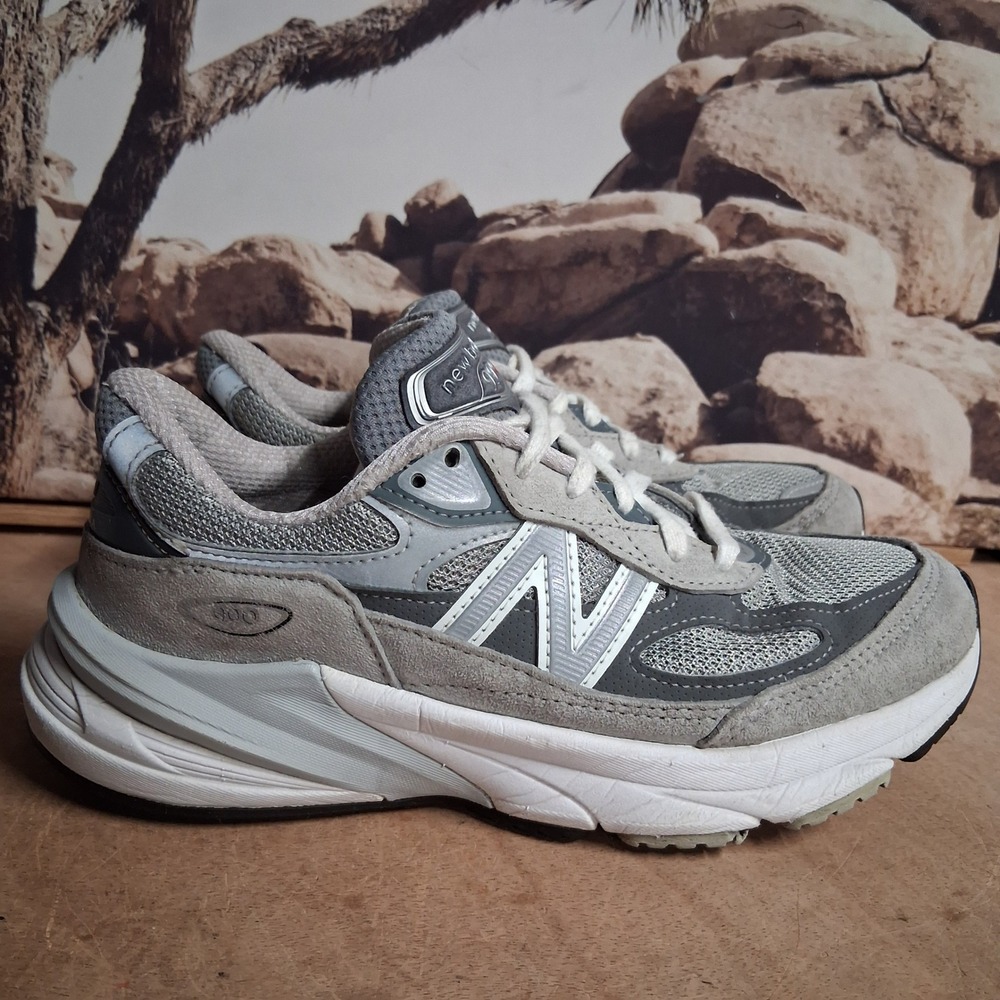 New Balance 990v6 Made in USA Grey Suede Mesh Running Shoes W990GL6 Womens 7.5 B